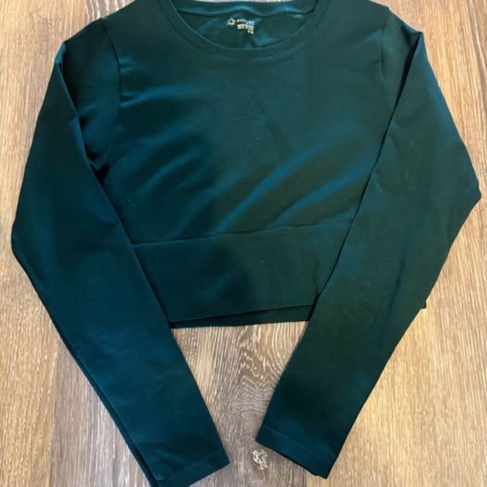 Offline by Aerie medium crop top